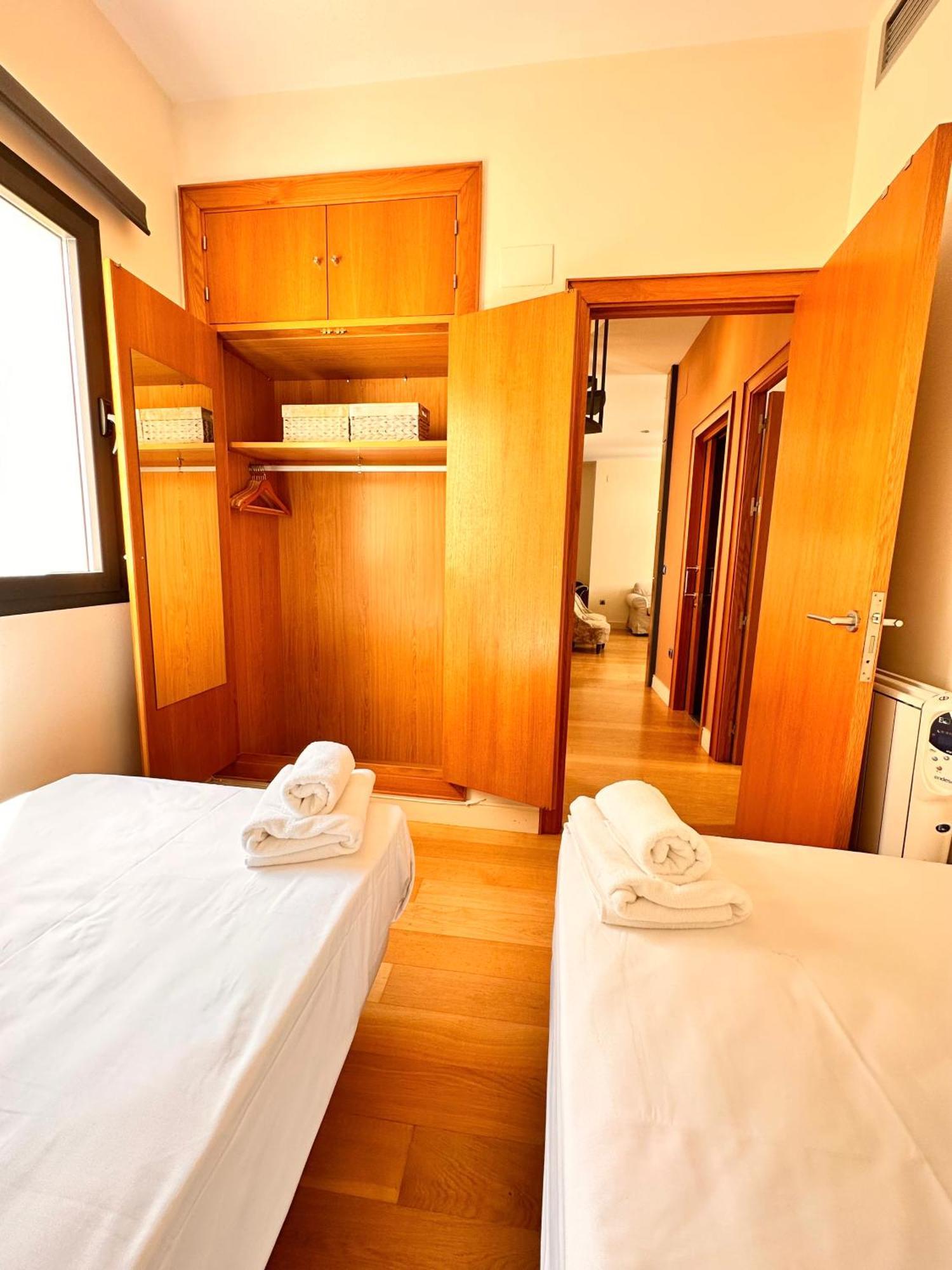 Penthouse Near Cathedral Private Rooftop Private Parking Seville Exterior photo