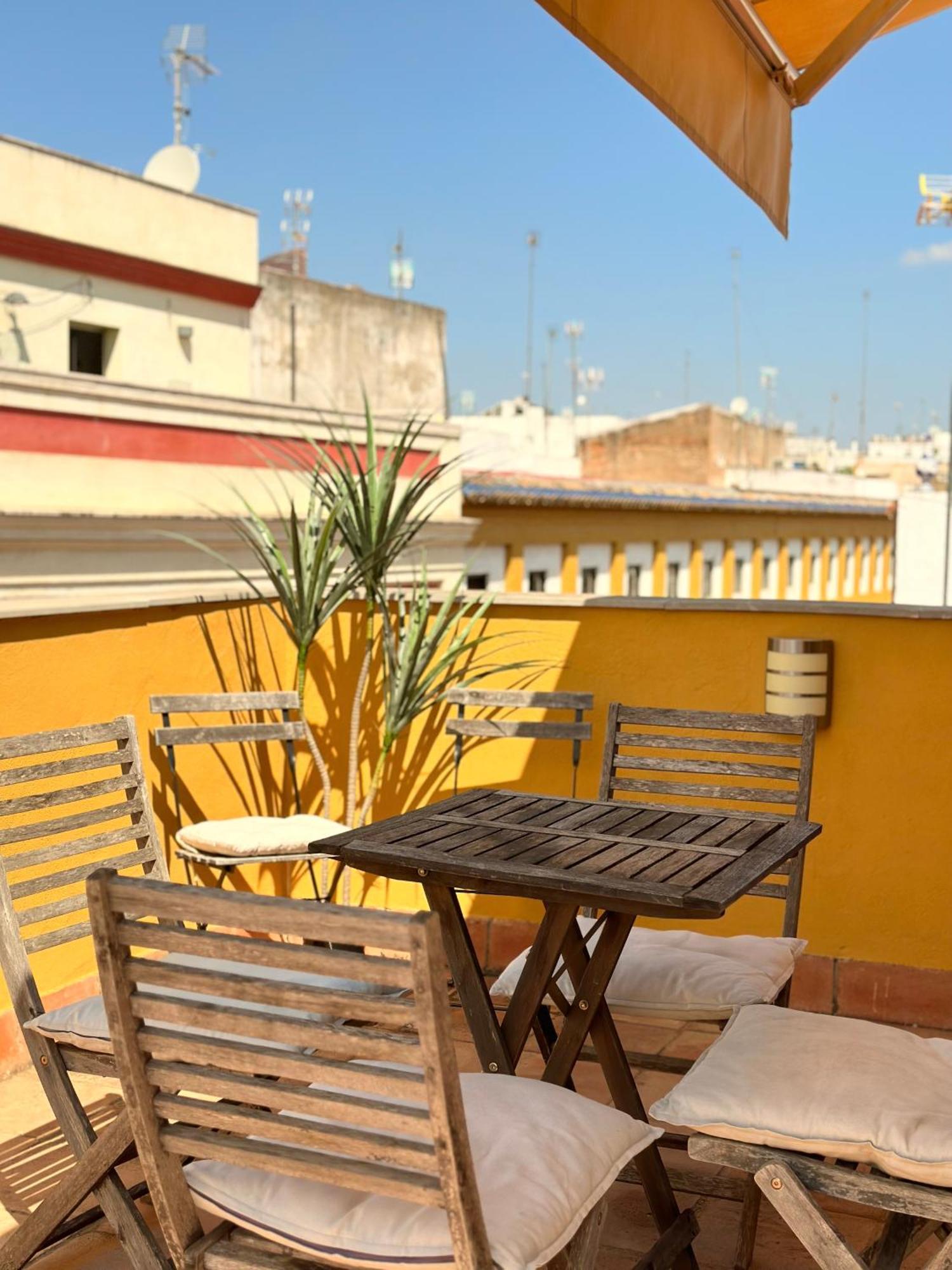 Penthouse Near Cathedral Private Rooftop Private Parking Seville Exterior photo